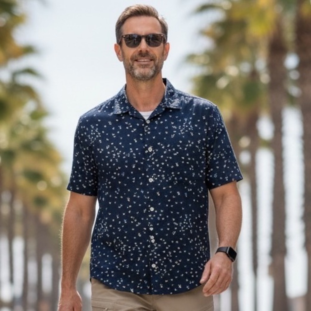 Good Man Brand Mens Navy Blue Butterfly Print Cotton Short Sleeve Shirt Small